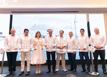 Abinader encabeza inauguración del Hotel Hilton Santiago