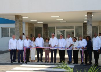 Remozado el hospital de Baní tras casi dos años de inciados los trabajos