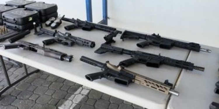 Desmantelan en Baní red de tráfico de armas con vínculos internacionales