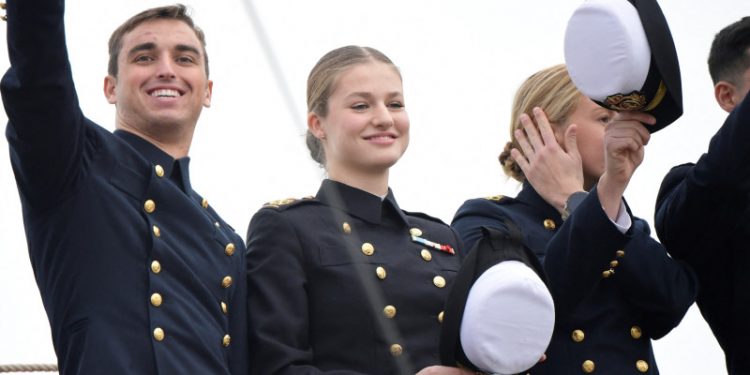 Abren investigación por difusión de imágenes de la Princesa Leonor en Chile