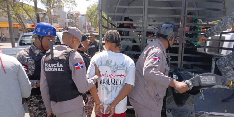 Sigue militarizado San Francisco de Macorís por la huelga; se reportan pocos incidentes