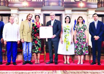 Zoe Saldaña: “El dominicano no es lo que dice, sino lo que hace”