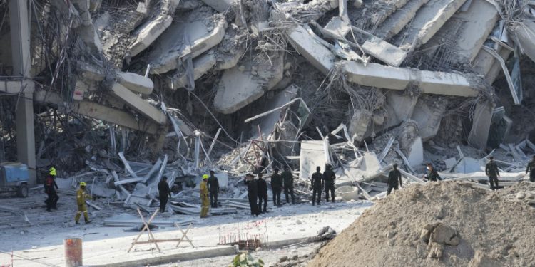 Terremoto de 7,7 en Birmania alcanza a Tailandia dejando muertos y decenas de heridos