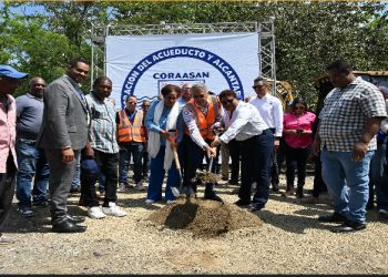 Coraasan inicia construcción de alcantarillado sanitario en Monte Adentro