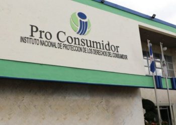 Pro Consumidor intervendrá negocios en Boca Chica por «abusos» a los consumidores