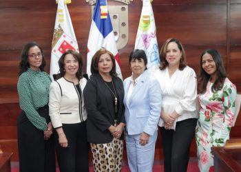 CONANI y Ayuntamiento de Santiago socializan «Modelo de intervención de NNA en situación de calle, trabajo infantil y movilidad»