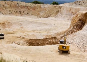 Los mineros del Pomier están preocupados por restricción de Medio Ambiente