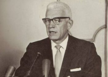 Califican de contradictorio versión dice que Juan Bosch colaboró con la CIA para derrocar Françoise Duvalier