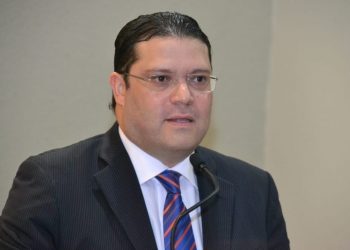 Yayo Sanz Lovatón afirma tiene aspiraciones presidenciales