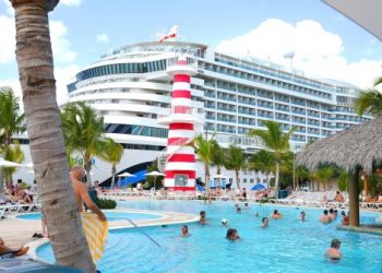 República Dominicana recibirá 74 cruceros en próximo mes de abril
