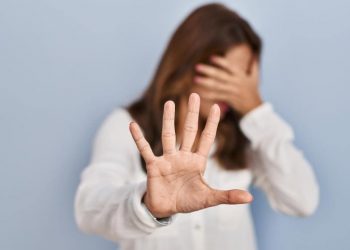 Encuesta revela solo el 16.7 % de las mujeres víctimas de agresión sexual hace la denuncia