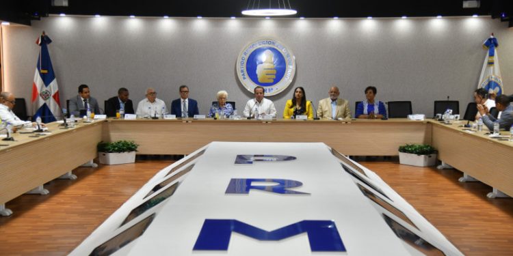 PRM dice recibió denuncia informal de que regidor del DN está involucrado en crimen organizado