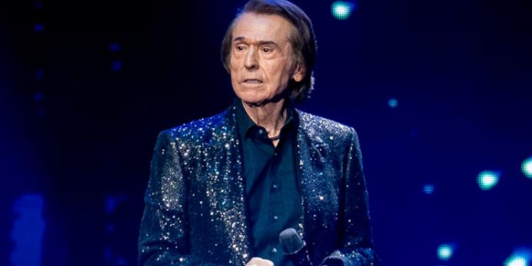 Raphael anuncia su regreso a los escenarios a cuatro meses de su hospitalización por un linfoma cerebral