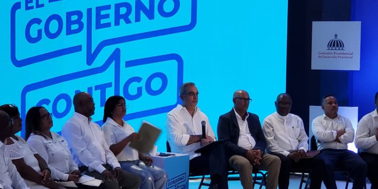 El Gobierno lanza 10 programas o planes especiales por año