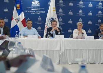 Industria y Comercio convoca a sectores productivos para analizar aranceles impuestos por Trump