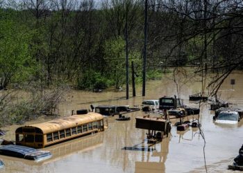 Servicio Meteorológico de EEUU deja de traducir contenidos para hablantes de otros idiomas.