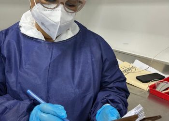 Bienva Gutiérrez: La odontóloga forense que salió del retiro para trabajar en identificación de víctimas de tragedia del Jet Set