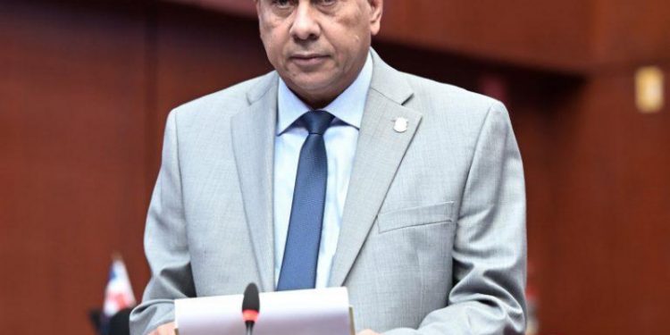 Depositan proyecto de ley para evaluar estructuras públicas y privadas