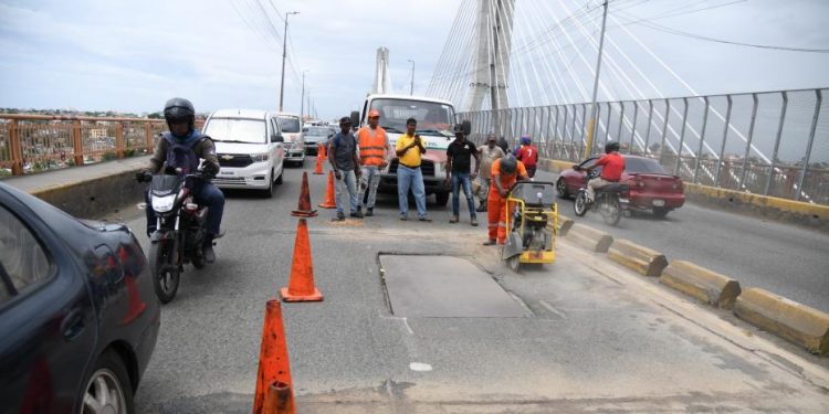 Inician reparación del puente de la 17