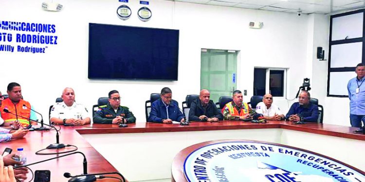 La Semana Santa vuelve a vestir de luto al país