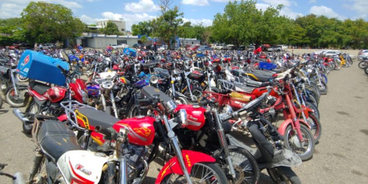 Casi 2,000 motocicletas están retenidas desde la Semana Santa