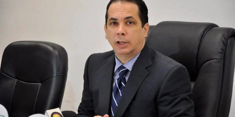 El empresario Sandy Filpo Expresa Solidaridad ante Tragedia en Discoteca Jet Set