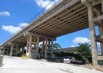 Empresa Pinsa corrige fugas y refuerza la estructura del puente de la 17