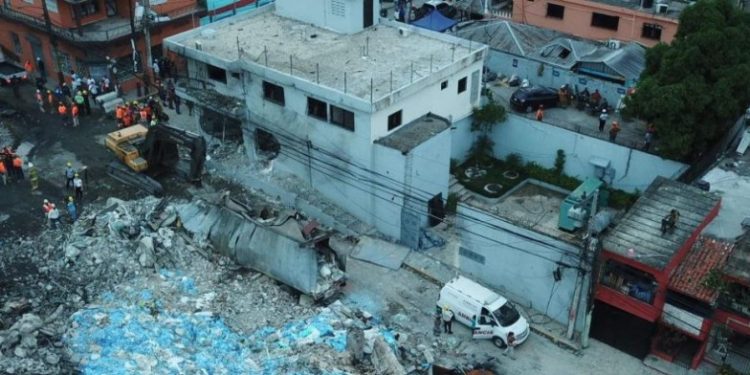 Familiares de víctimas de explosión en San Cristóbal afirman que culpables no han sido identificados