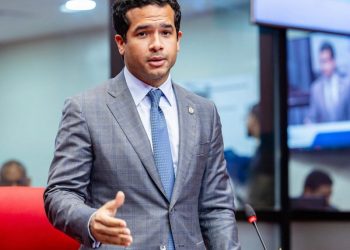 Omar sobre candidatura presidencial de FP: “Por encima de las encuestas están los valores familiares”