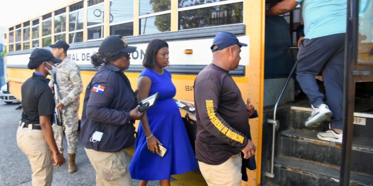 Gobierno asegura que sus políticas migratorias no incluyen “plan de regularización”