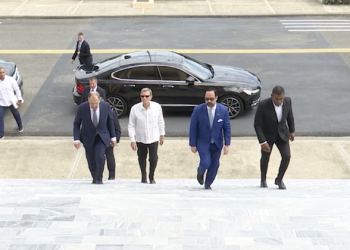 No hubo alfombra roja en el Palacio Nacional para el canciller ruso Serguéi Lavrov