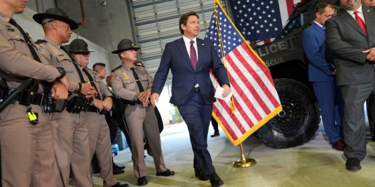 Récord de arrestos de inmigrantes en Miami