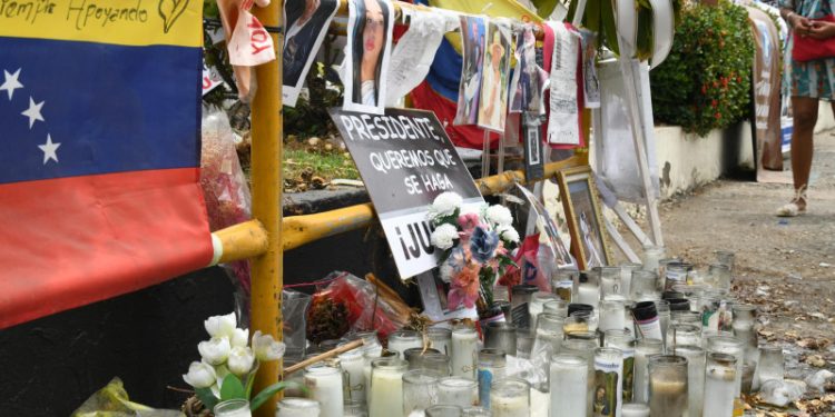 A casi un mes de la tragedia Jet Set, el silencio en la zona cero clama justicia