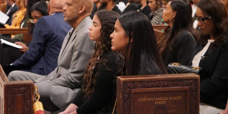 Consulado dominicano en Nueva York rinde homenaje a las víctimas de la tragedia del Jet Set