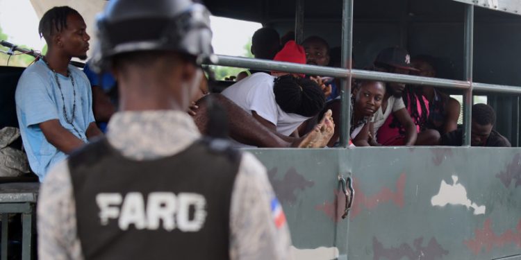 Migración repatria a 226,117 haitianos indocumentados en últimos nueve meses