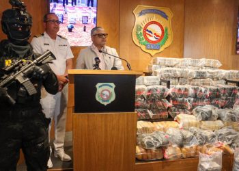 DNCD incauta cargamento de 543 paquetes de droga en Pedernales; otros 30 en Boca Chica