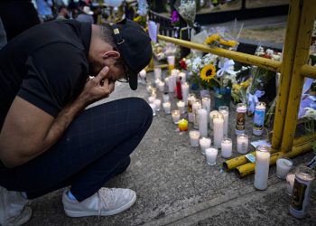 Inicia interrogatorio a familias de víctimas en tragedia del Jet Set