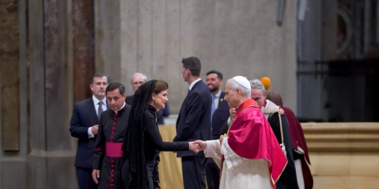 Raquel Peña participa en solemne misa de inicio del pontificado del papa León XIV en El Vaticano