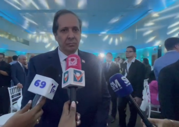 Ministro de Salud afirma que parturientas haitianas están siendo repatriadas, no deportadas