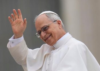 En su primera audiencia general, el Papa pide ayuda para Gaza