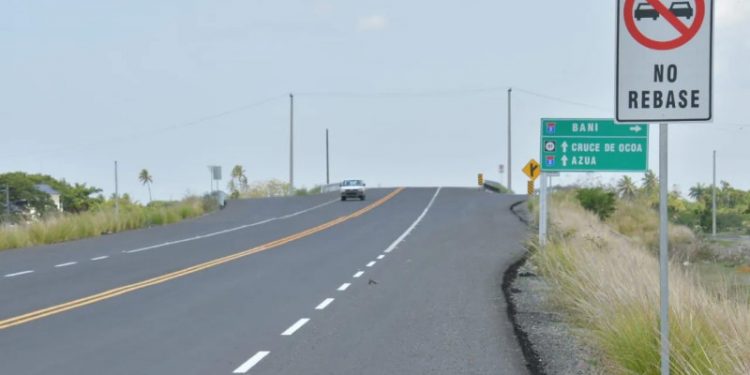 Habilitan paso provisional en Circunvalación de Baní por el Día de las Madres