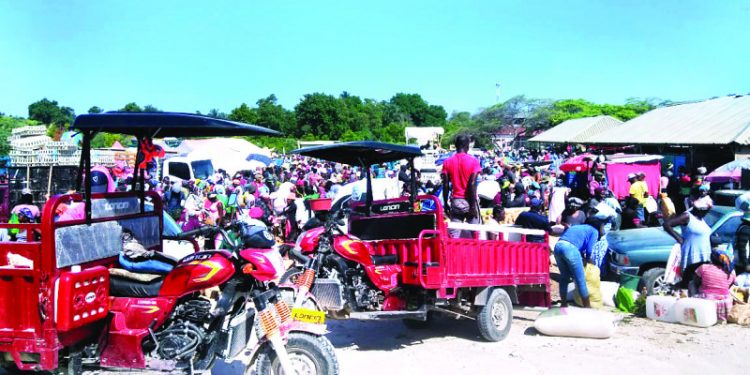 Se dinamiza mercado fronterizo Pedernales pese a tensa situación