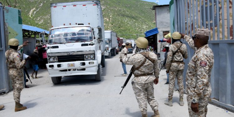 El fantasma de las bandas revolotea en Malpasse