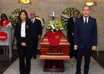 Último adiós al rector de Intec, un paladín de la educación del país