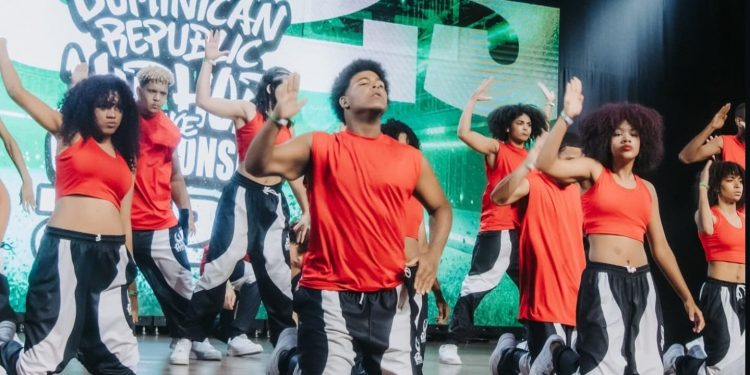 Academia de Baile Rebelión Urbana clasifica para el mundial de Estados Unidos