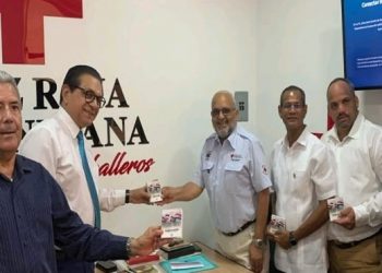 Senador gestiona la construcción de un nuevo edificio para la Cruz Roja de Santiago