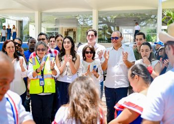 Alcaldía de Santiago realiza con éxito Tercera Feria de Adopción de Perros