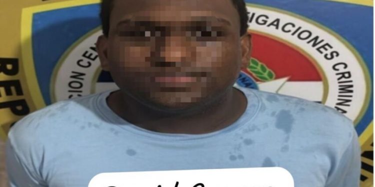 Policía arresta a uno de los implicados en extorsión con falso secuestro en Santiago
