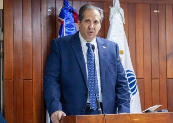 Ministro de Salud afirma están reforzando la vigilancia epidemiológica ante variante de la Covid-19