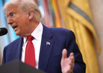 Trump prohíbe la entrada a EE.UU. a ciudadanos de varios países, incluyendo a Haití